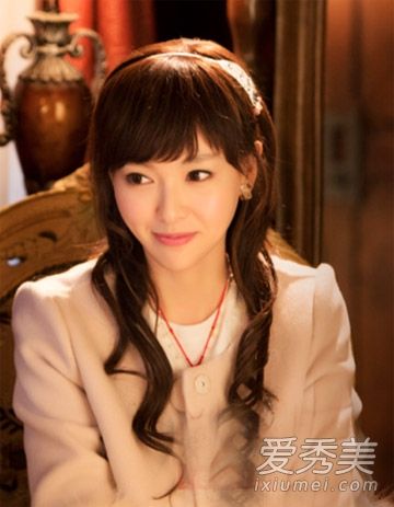 女贼女贼VS活色生香唐嫣哪种发型最漂亮