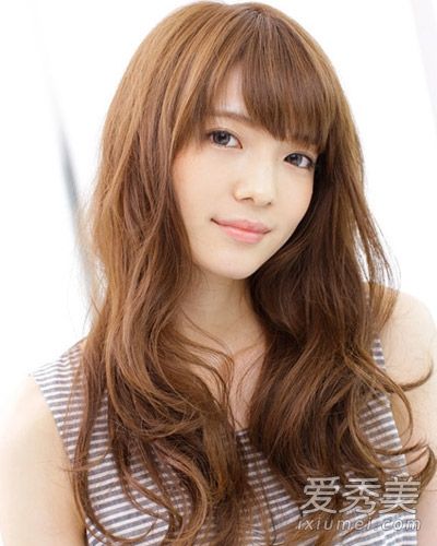 改变发型怎么会这么难？剪了15个款式后，我不会后悔的。