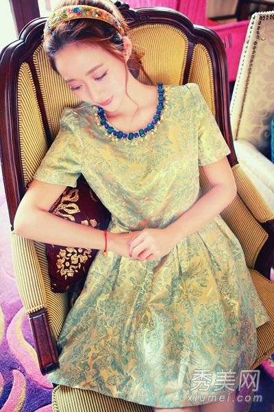 夏季时尚女装时尚搭配有气质