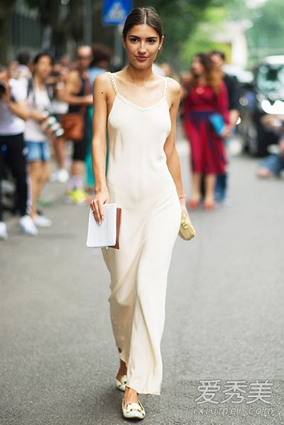 你穿什么样的秋装？又冷又热