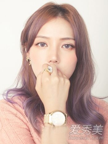 韩发型是2015年流行的头发颜色,对眼睛有好处。