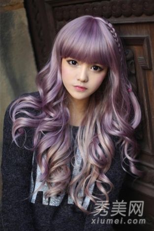 最新的头发颜色和发型图片创造了最美丽的冬天。