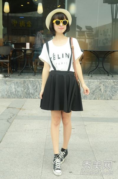 短袖t恤配短裙甜美连衣裙年龄可爱