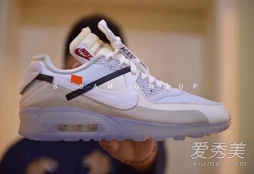 白色和耐克air max 90联合运动鞋的效果是什么?