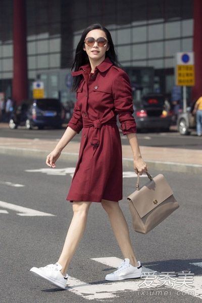 扔掉高跟鞋，你可以穿它们好好工作。