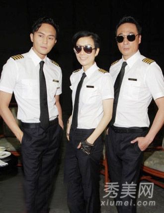 冲向天空,开始并主演发型,郑秀文比吴镇宇更帅。