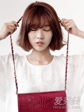 韩国女孩喜欢它的8种发型，喜欢夏天。