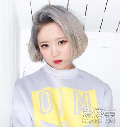韩式短发风格图片烫染搭配更为抢眼