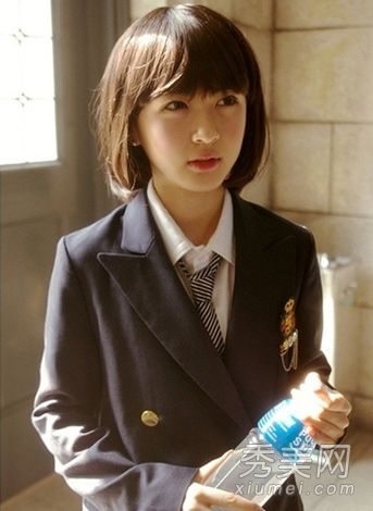 圆脸适合什么发型?8款圆脸女孩精选发型