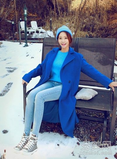 羊毛帽+外套是冬季最时尚的搭配。