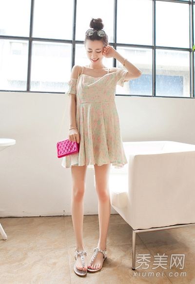 夏季服装时尚,女士风格,减少年龄