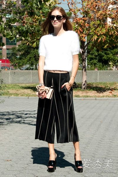 2015年秋季流行单件宽腿裤喇叭裤