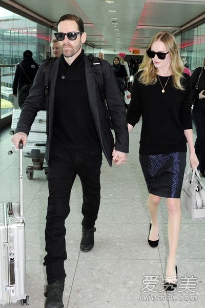 秋天旅行时,别忘了穿六件超级舒适的衣服。