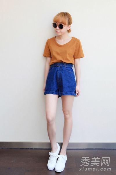 长裤或短裤夏季混合t恤看起来最好