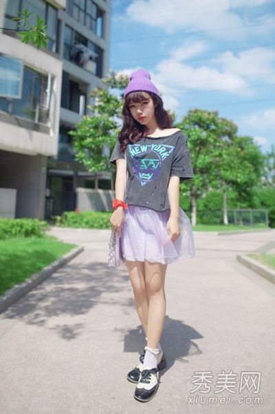 日式夏装搭配甜美的连衣裙让人爱不释手