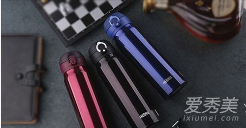 在我生命的前半段,唐静用的是什么牌子的保温杯?同样价格的尤兰达保温杯