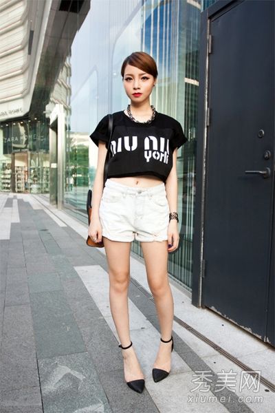 t恤和短裤是35度高温天气的最佳搭配