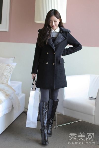 毛衣里面有衬衫的温暖冬季外套是外面最完美的外套。