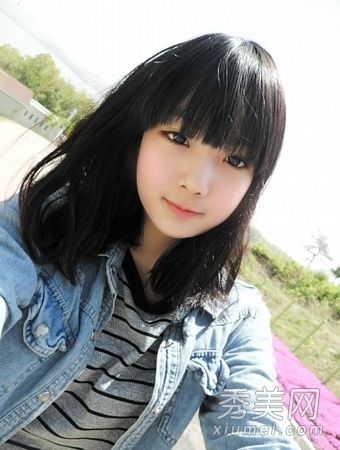 八种甜美的女孩发型让你瞬间年轻十岁。