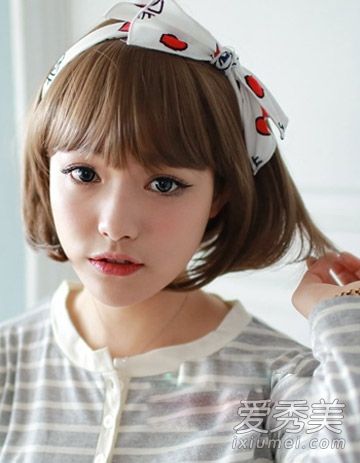 夏季短发女孩发型9款时尚发型展现高挑和最上镜