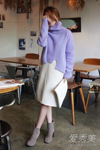 只需要一件鲜艳的毛衣就能驱散秋冬的阴霾。