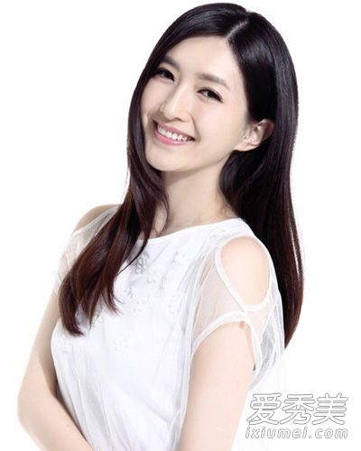 颜梅有着美丽的气质,江淑英的经典长发女神就是典型。