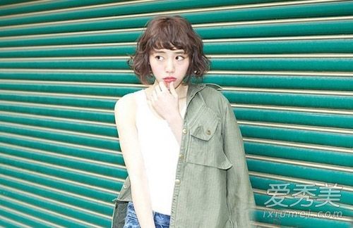 长夏mm改变发型?第一选择是日本超级可爱的卷发