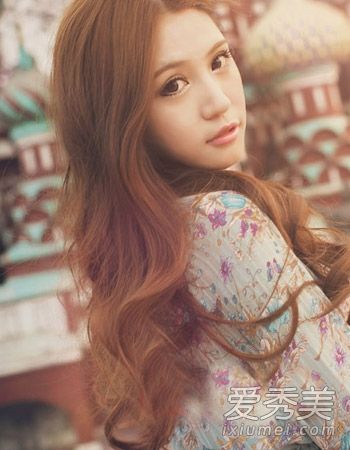 女孩在夏天有什么样的发型?8种发型最有气质