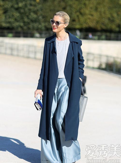 宽腿裤在秋冬继续流行。这些火柴要爆炸了。