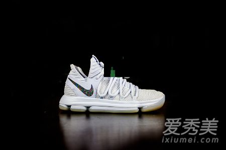 耐克杜兰特多少钱?耐克kd 10多少钱