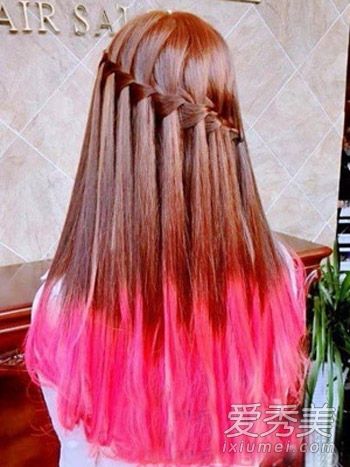 2015年流行的发色梦想粉是最引人注目的