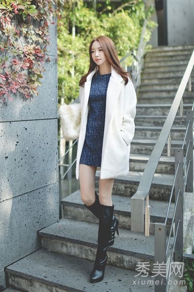 2014年新款冬季外套搭配花呢外套和连衣裙最为优雅。