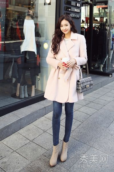 向韩国MM学习，冬天要瘦，穿宽松的外套和长腿
