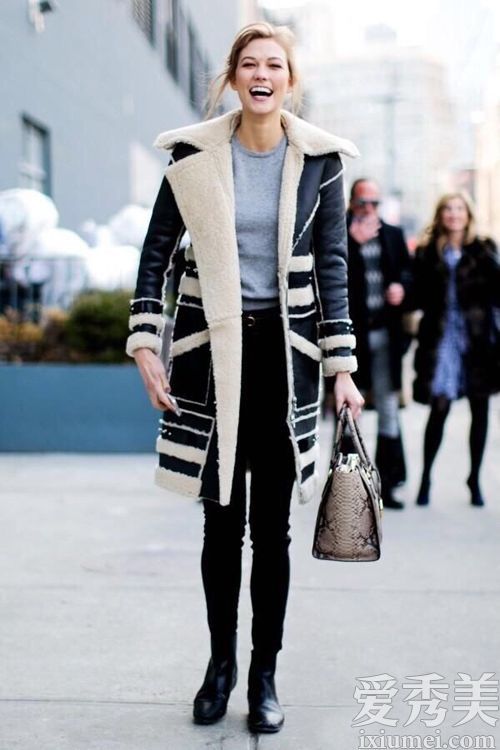 冬天你买什么外套？羔羊毛大衣很暖和
