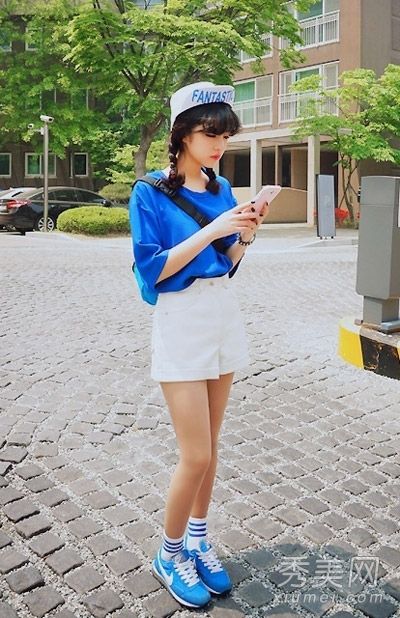 夏装配图片t恤+短裤的时尚穿着方法