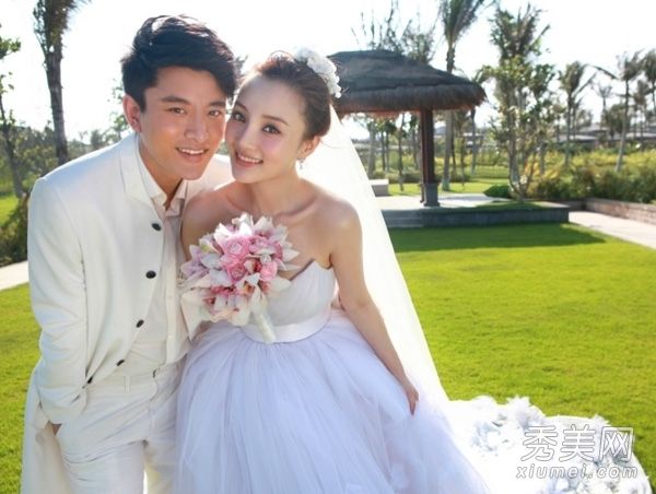 李小璐·傑瑞婚禮照片展示甜美的新娘妝