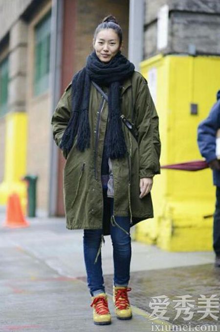 冬天如何戴围巾,向刘雯表哥学习