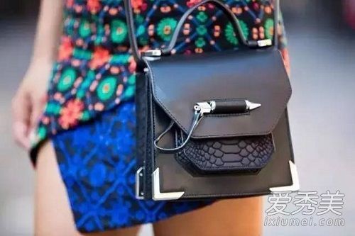 麦凯格箭袋的尺寸是多少?麦凯箭包尺寸游戏攻略