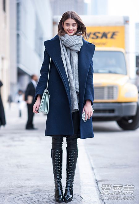 围巾搭配技巧让街头摄影师教你