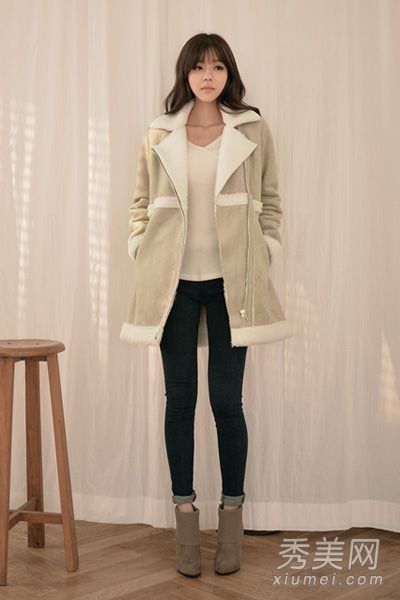 冬天不节食减肥。长外套让你越来越苗条。