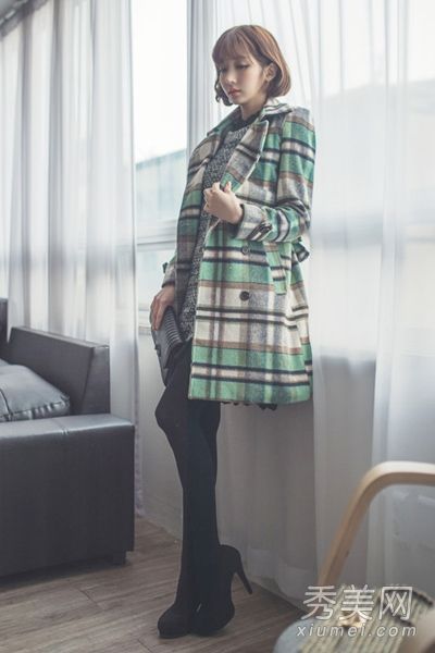 冬季促销完美女神针织连衣裙搭配搭配外套