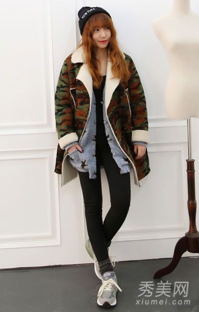 棉袄配西裤休闲美女韩凡儿