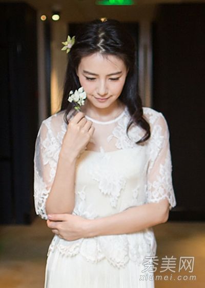 美麗發型的趙又廷新娘高圓圓