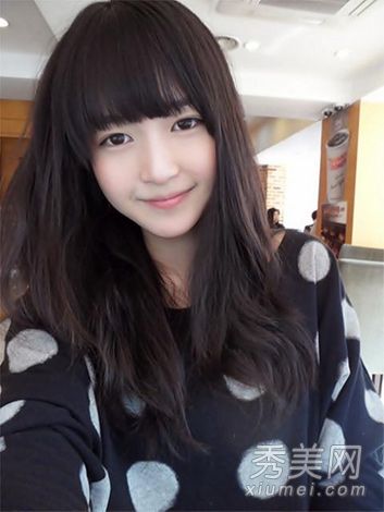 早春你有什么发型?气质清新的长发