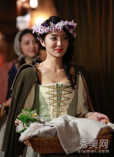 在吴速玲这边,辫发超级漂亮的女演员喜欢田园风格