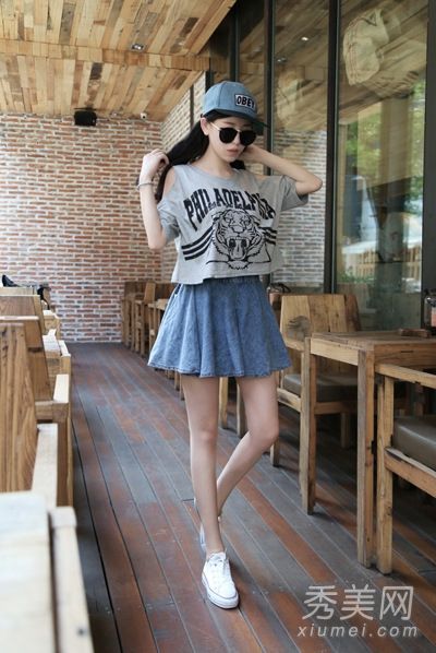 夏季t恤是最通用的8种穿着方式，不做路人