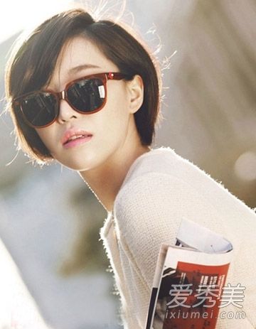 2015年,什么样的发型最适合韩牛剪短头发来展现她的个性