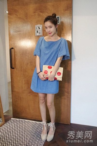 韩妃儿十件衣服漂亮又略显清新