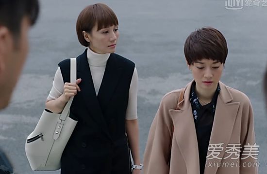 塞琳水桶包怎么样，和我前半生由约兰达的唐静制作的包一样