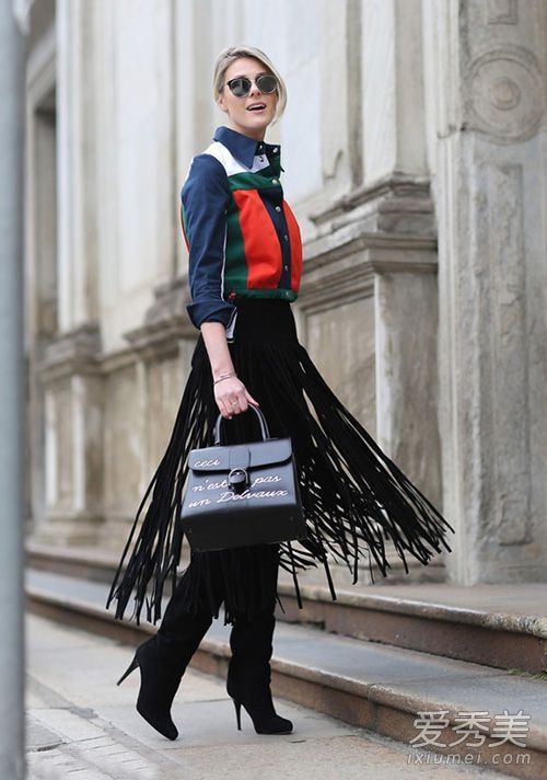 我喜欢冬天的大包。这些颜色都是多功能的。